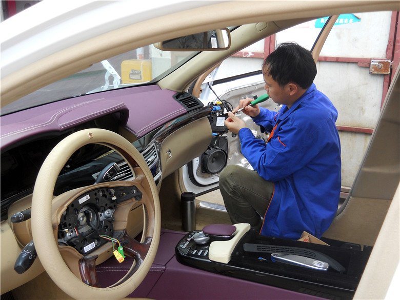 1218493593.jpg 1218493593.jpg