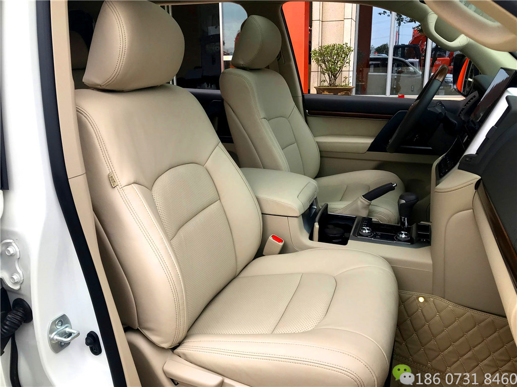 1131420625.jpg 1131420625.jpg